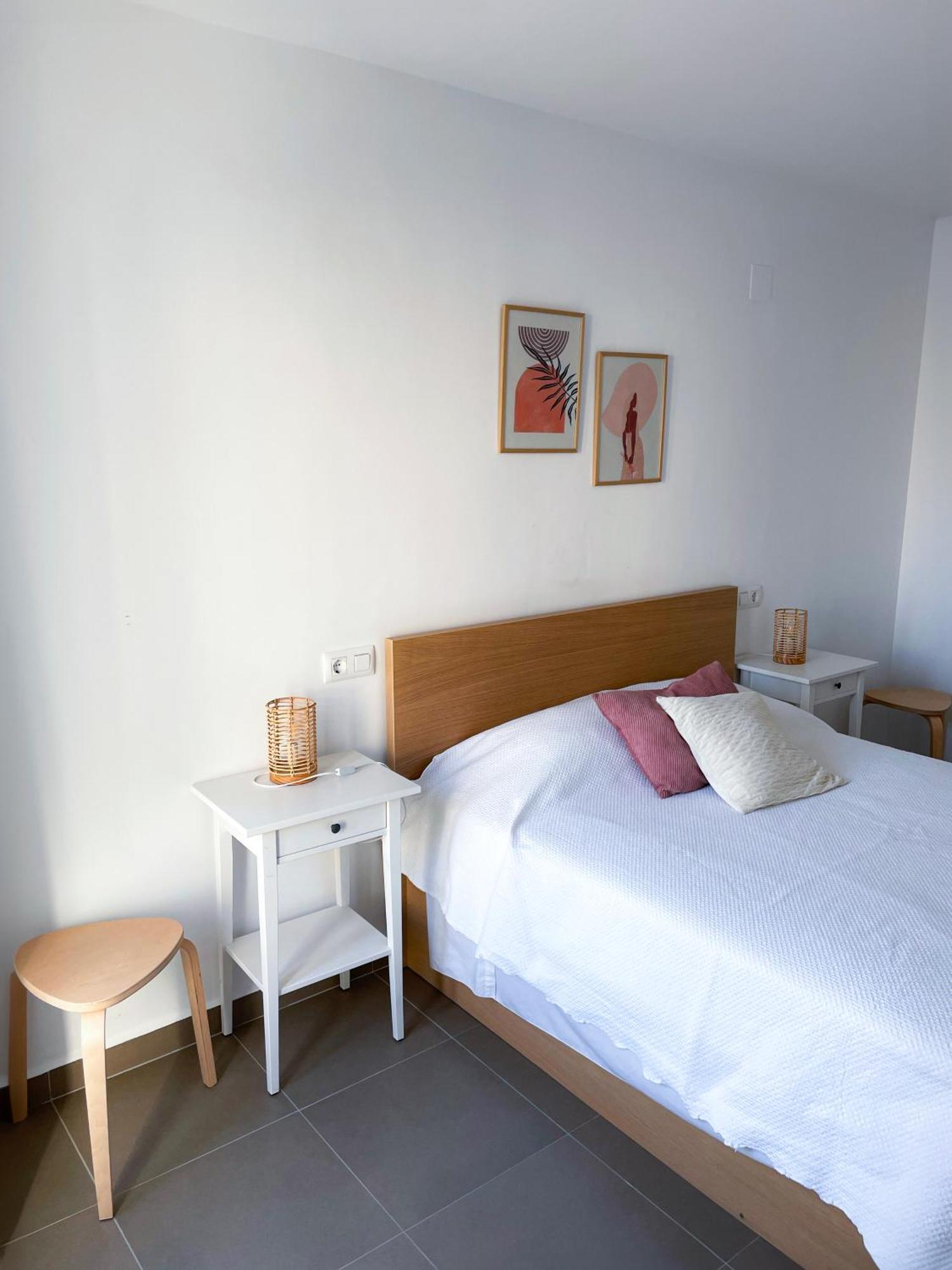 Habitaciones privadas con baño en piso céntrico Gandía Exterior foto